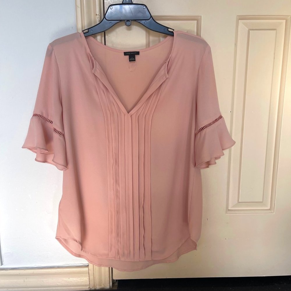 Beautiful Ann Taylor Pale Pink Blouse with Flutter Sleeves